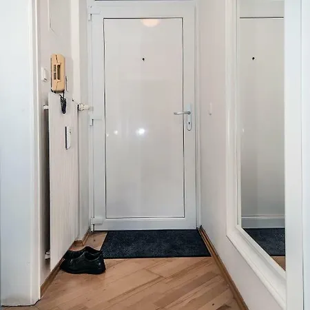 Lovely In Apartment Augsburg