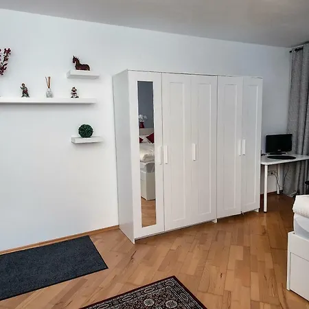 Lovely In Apartment Augsburg